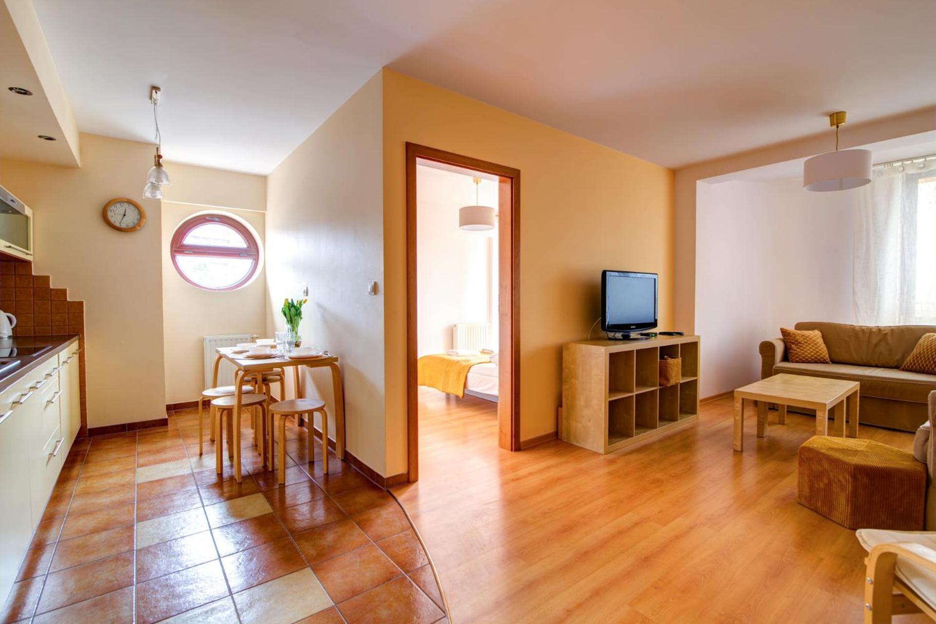 Aparthotel City Center Apartments Krynica Zdroj Ngoại thất bức ảnh