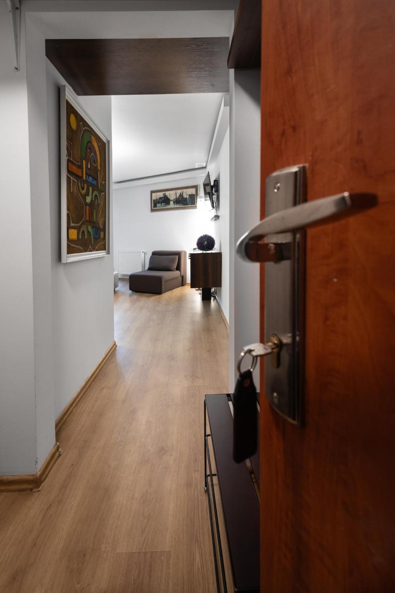 Aparthotel City Center Apartments Krynica Zdroj Ngoại thất bức ảnh